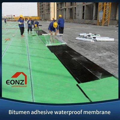 Membrane de bitume auto-adhésive
